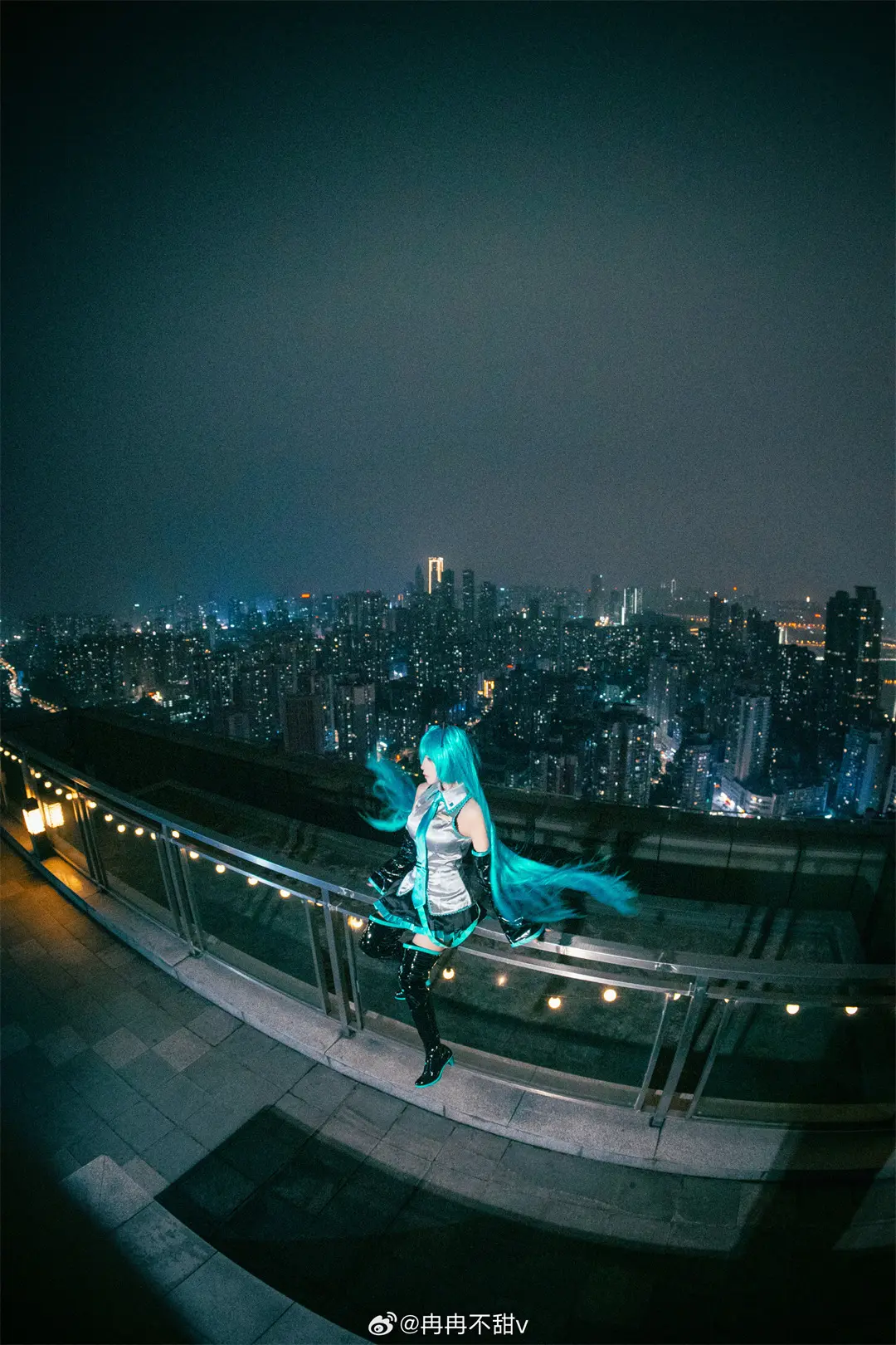 cosplay 从未来传来的最初之声🎵 世界第一公主殿下——初音未来！@冉冉不甜v COSPLAY-第10张