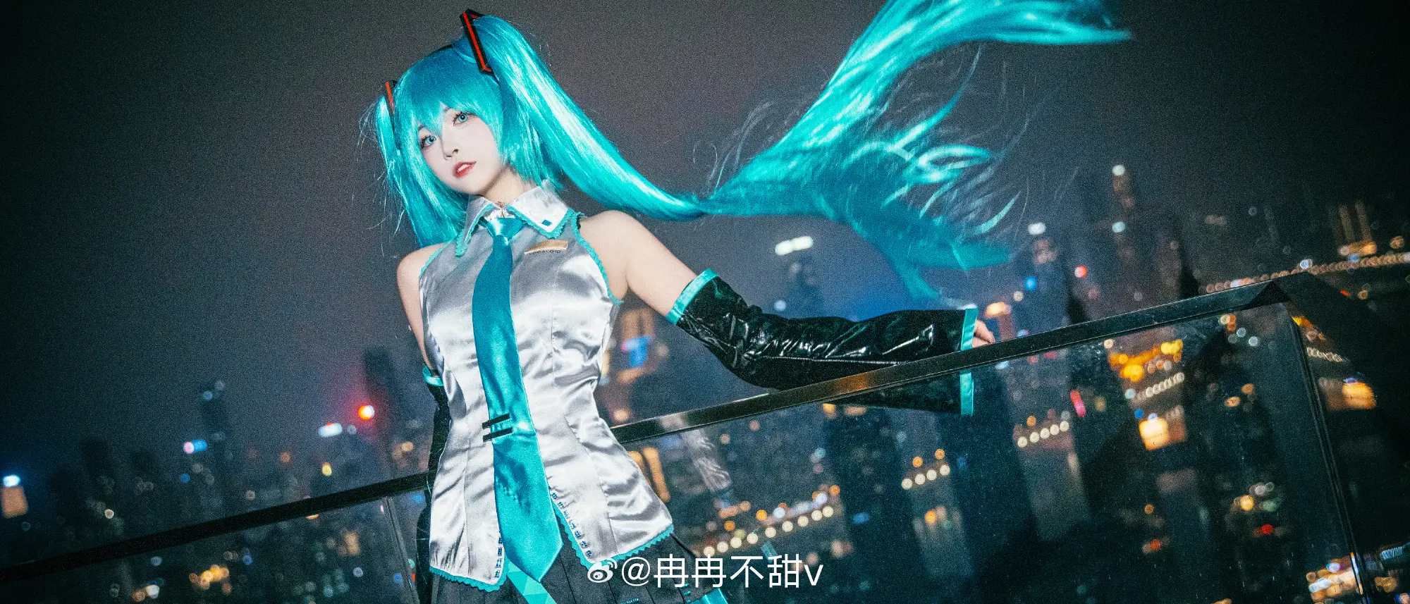 cosplay 从未来传来的最初之声🎵 世界第一公主殿下——初音未来！@冉冉不甜v COSPLAY-第9张