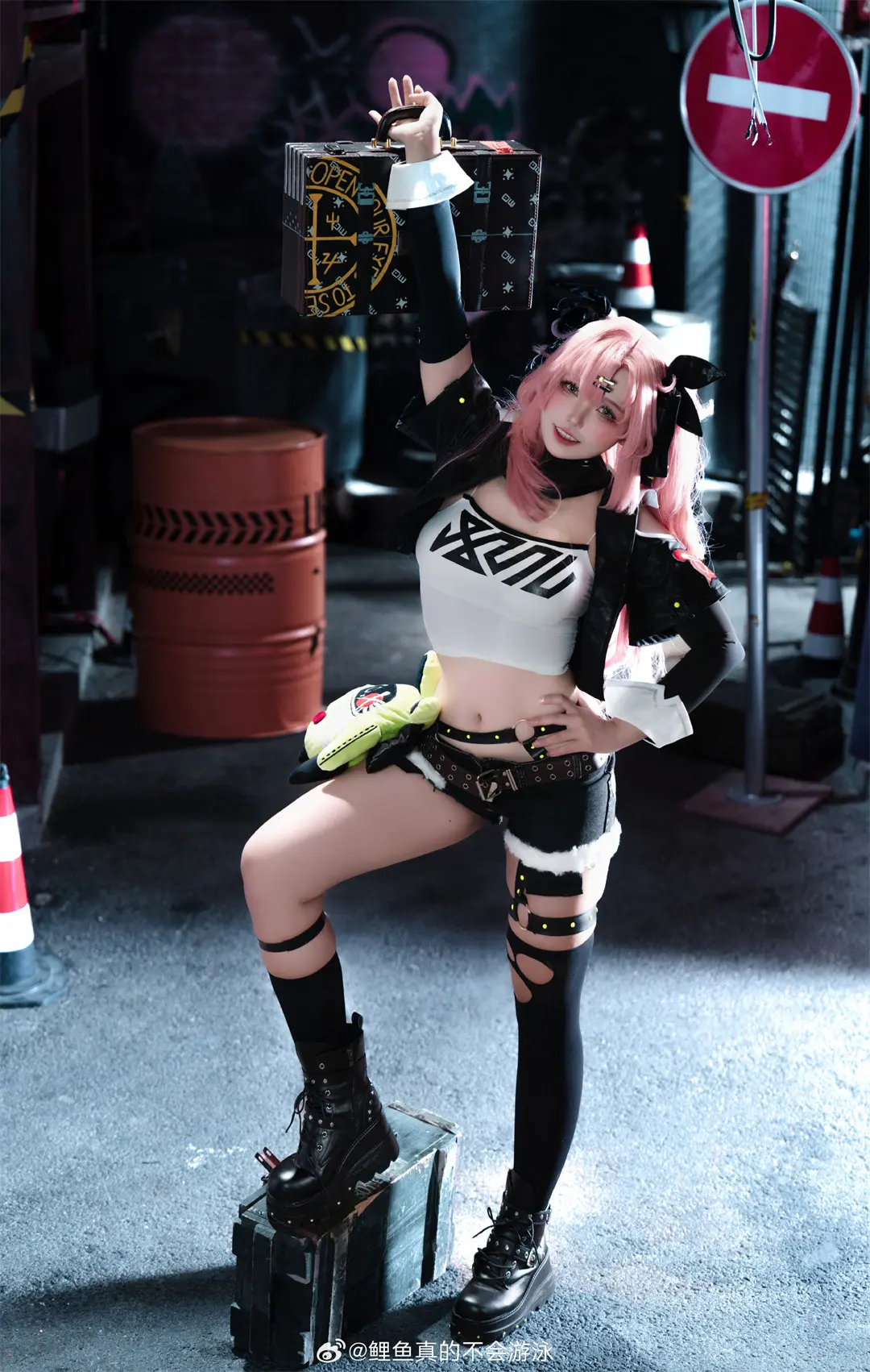 cosplay 绝区零 妮可德玛拉@鲤鱼真的不会游泳 COSPLAY-第4张