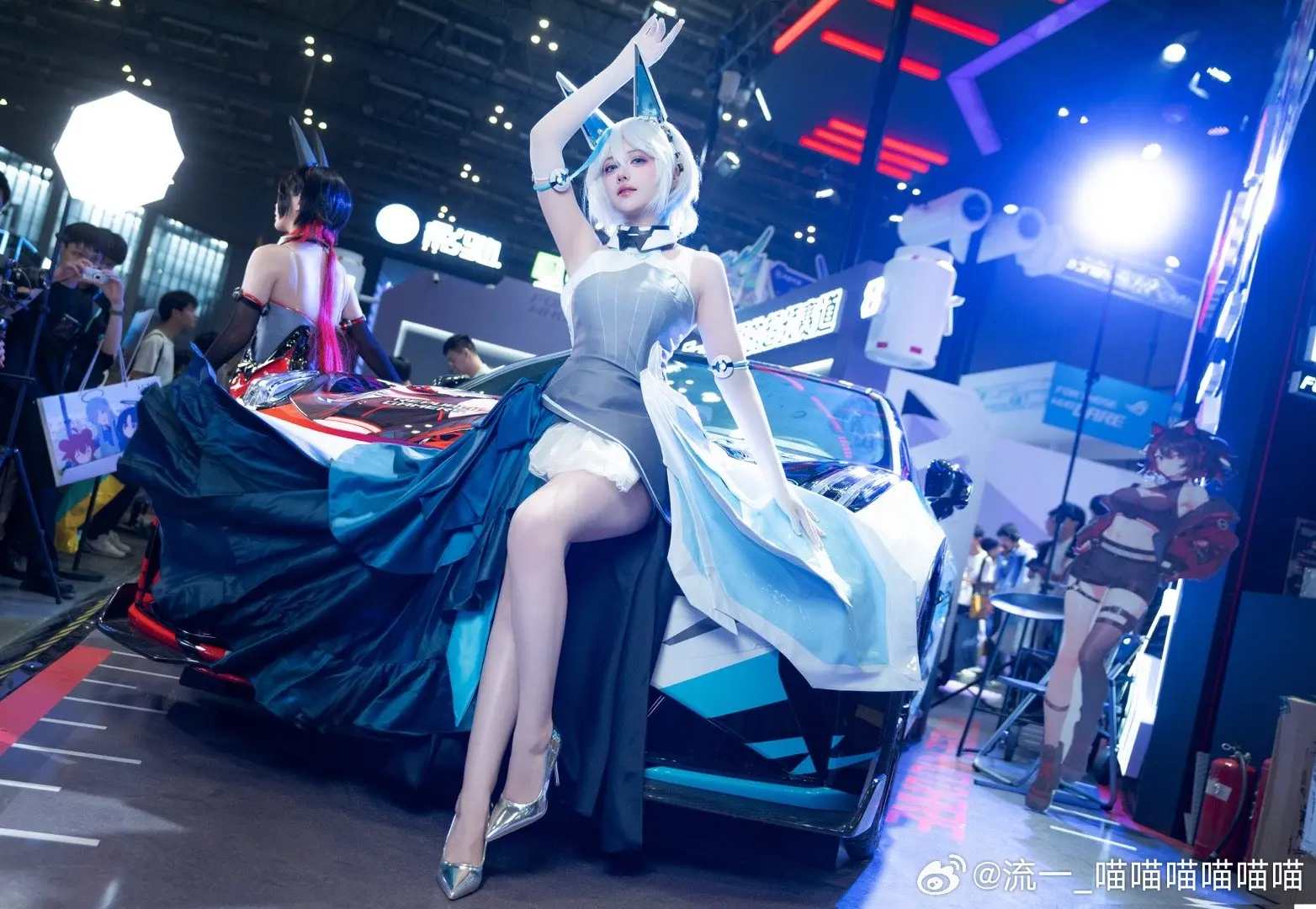 卖电脑的孩子下钟噜！@流一_喵喵喵喵喵喵 COSPLAY-第3张