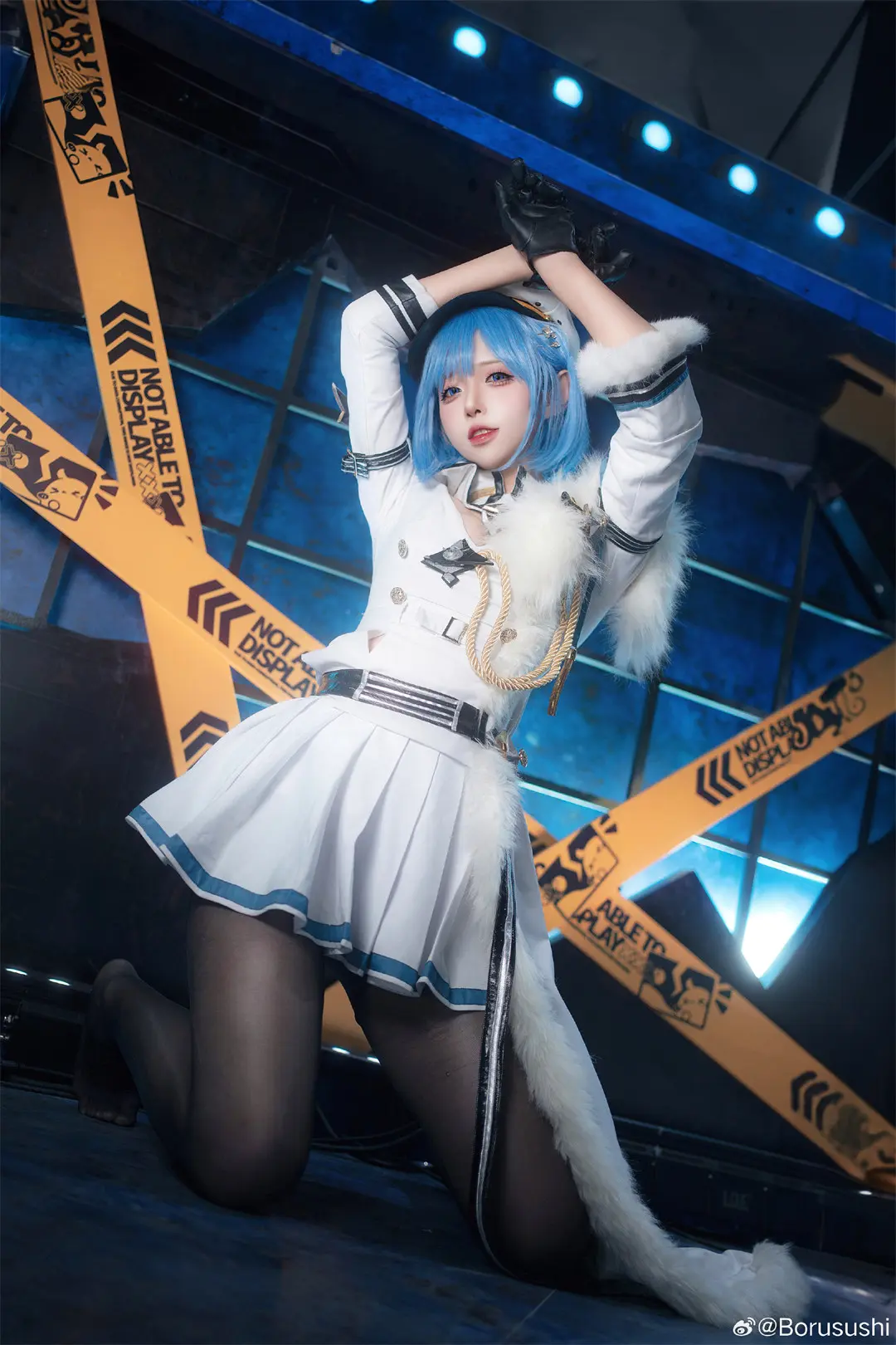 COSPLAY 碧蓝航线 是“我们两人的指挥室”，才对吧？ @Borusushi-公众号小姨ai