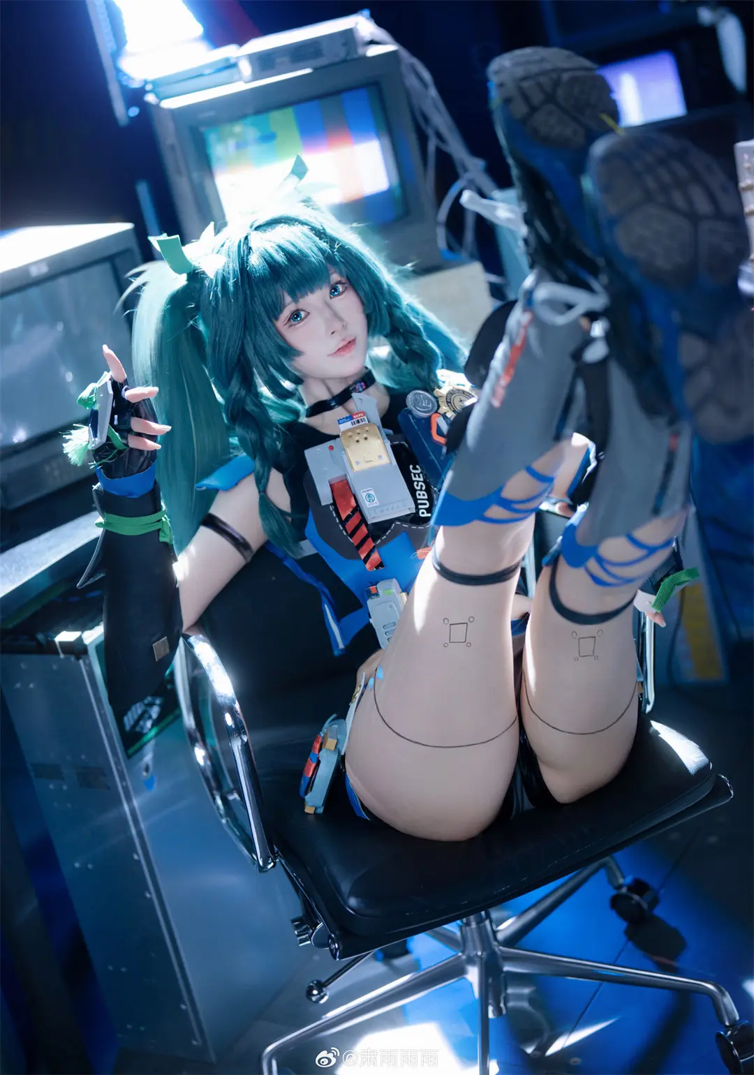 COSPLAY 春花秋月何时了，多喝热水心情好。要来点吗？ 绝区零 青衣@肃雨雨雨 COSPLAY-第2张
