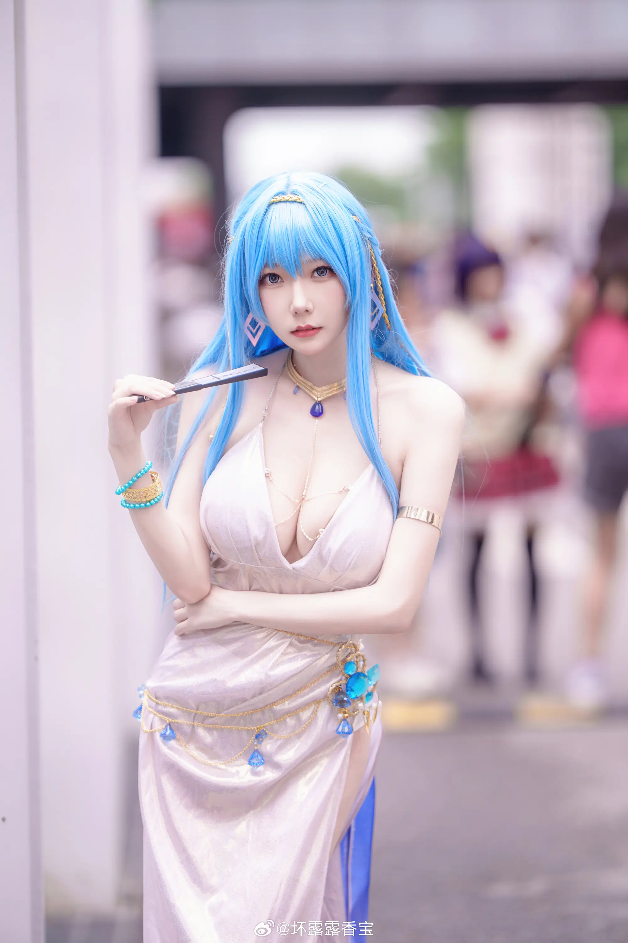nikke：胜利女神  海伦@坏露露香宝-公众号小姨ai