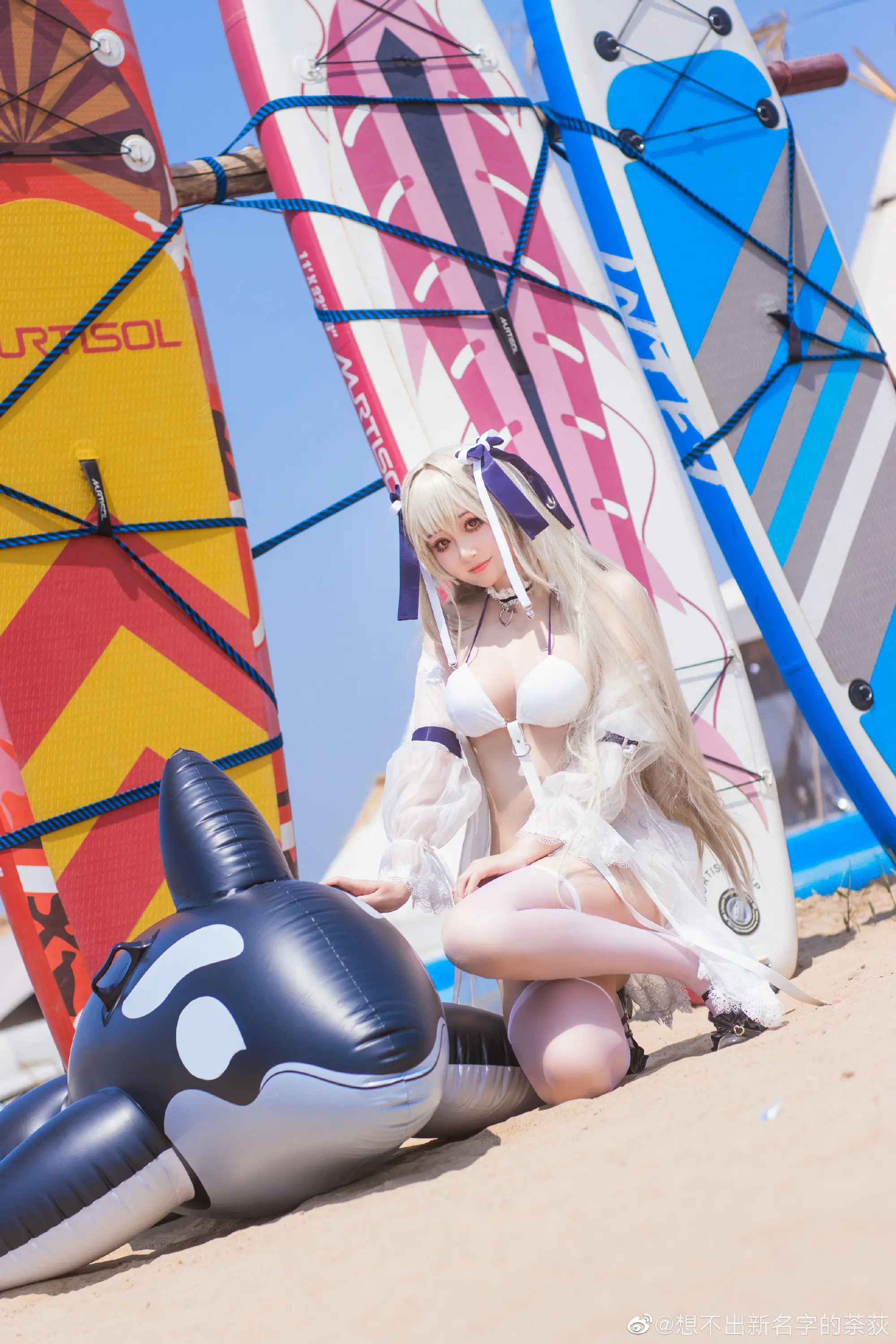 嘿嘿🎶~老师的手心，暖暖的。 碧蓝航线 安克雷奇cos@想不出新名字的荼荻-公众号小姨ai