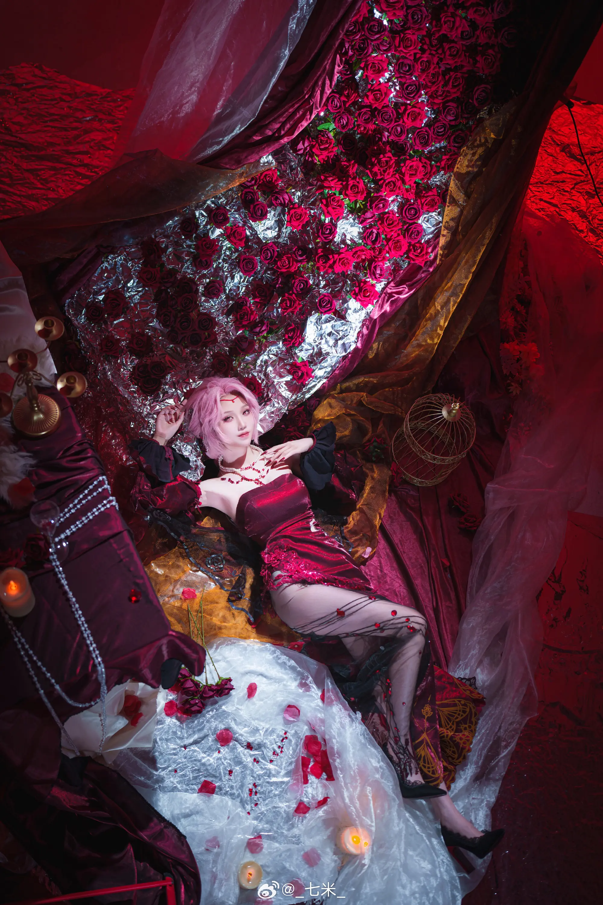 COSPLAY  一起来喝一杯么～？放心吧局长——这只是石榴汁而已。 无期迷途 切尔西伯爵·月隐奢情@_七米_ COSPLAY-第5张