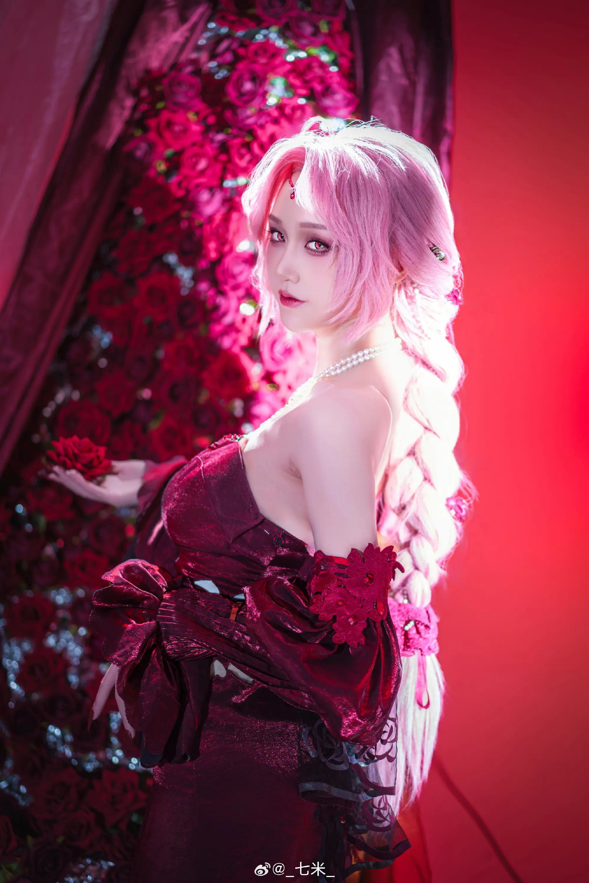 COSPLAY  一起来喝一杯么～？放心吧局长——这只是石榴汁而已。 无期迷途 切尔西伯爵·月隐奢情@_七米_ COSPLAY-第7张