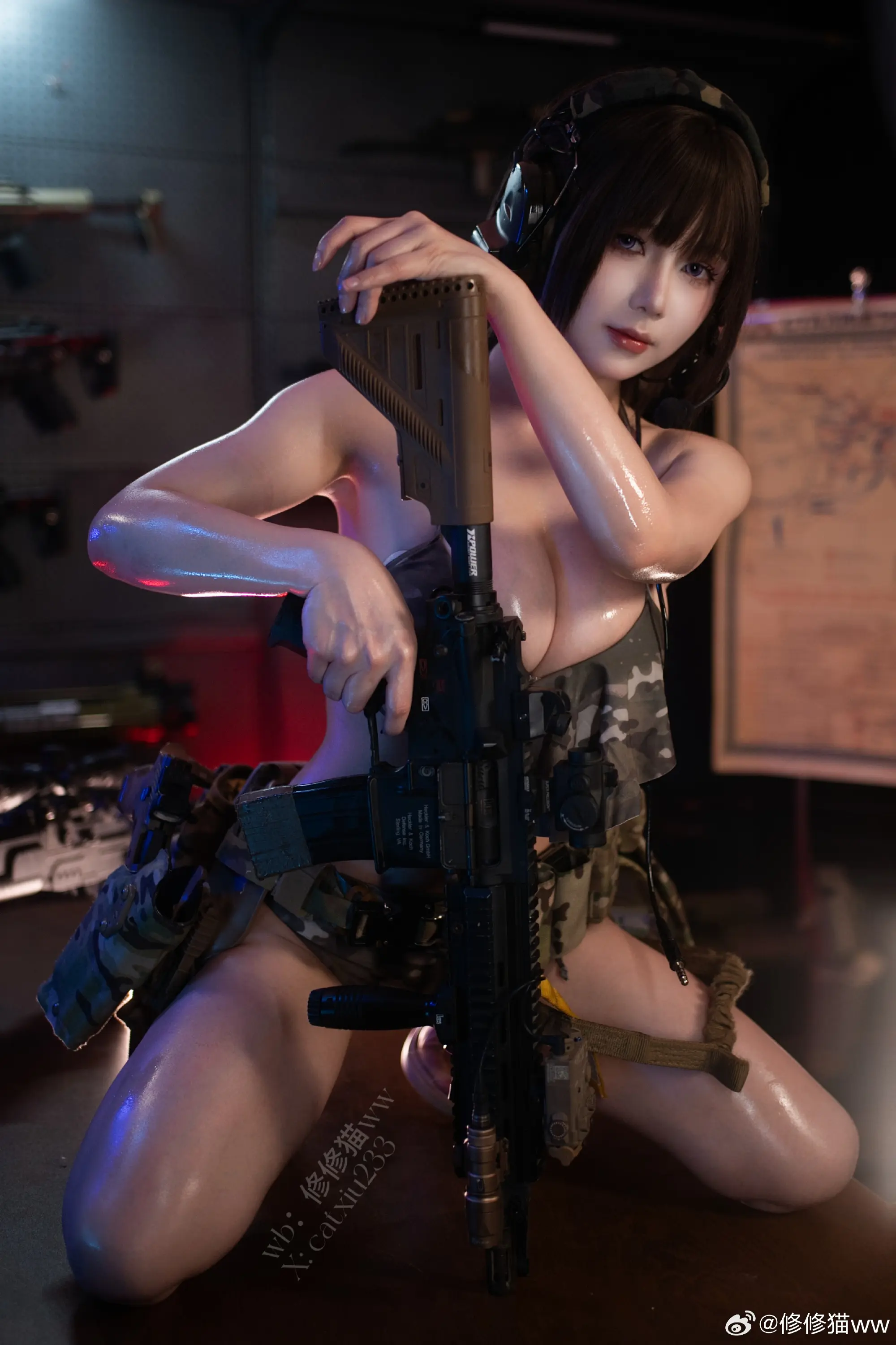 COSPLAY 让我们一起并肩作战吧！ 战术娘@修修猫ww-公众号小姨ai