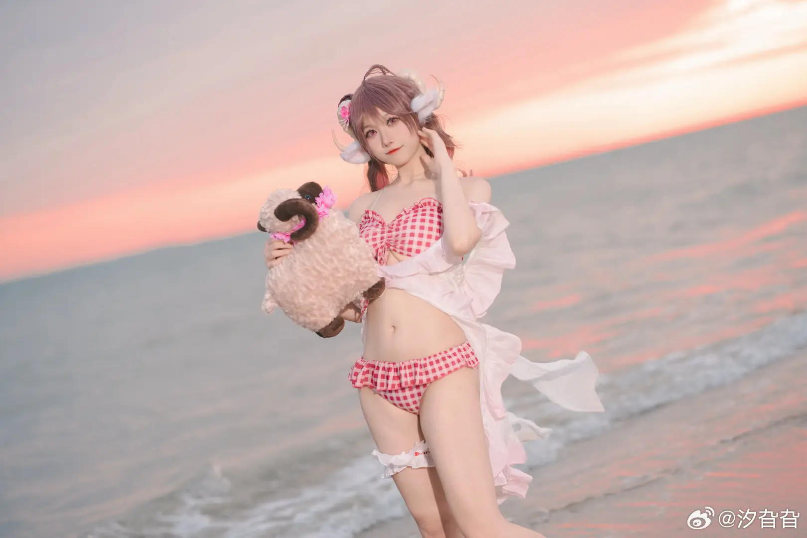 00e697d178083b4ab86b994a9d9efb6f.jpg