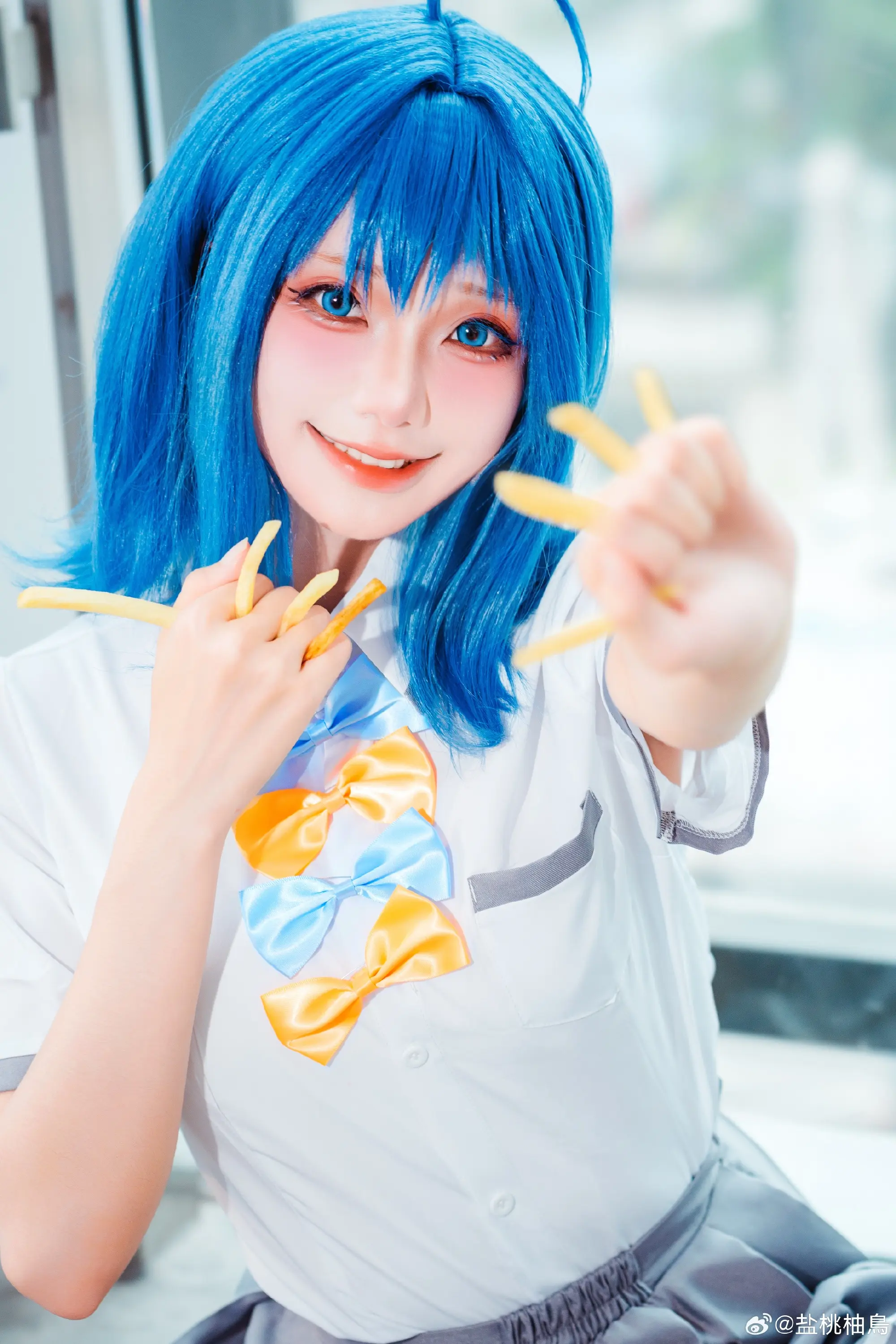 cosplay 败犬女主太多了! 八奈见杏菜@盐桃柚鳥-公众号小姨ai