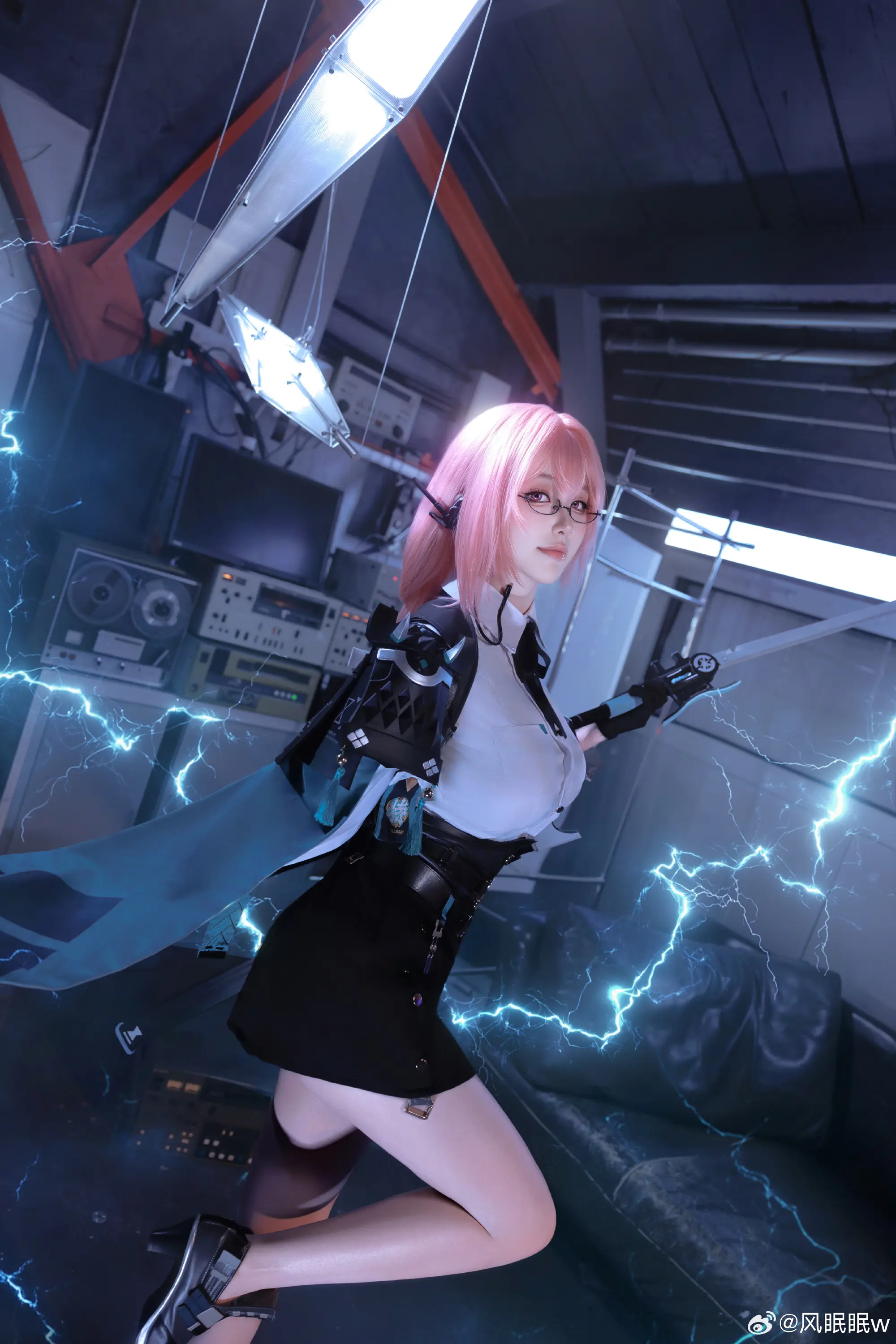a614ae4944f33050e4736cf2d79cacd6.jpg