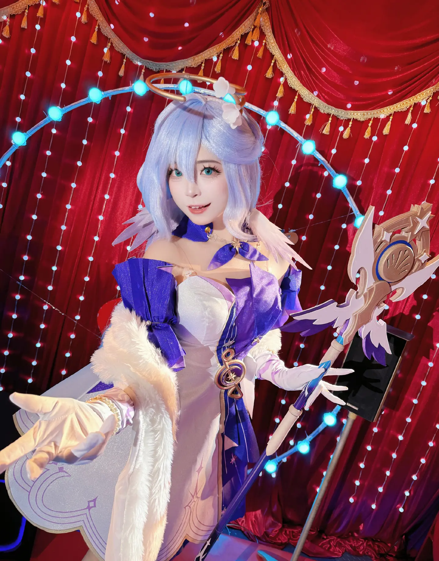 《崩坏：星穹铁道 》知更鸟cosplay-公众号小姨ai